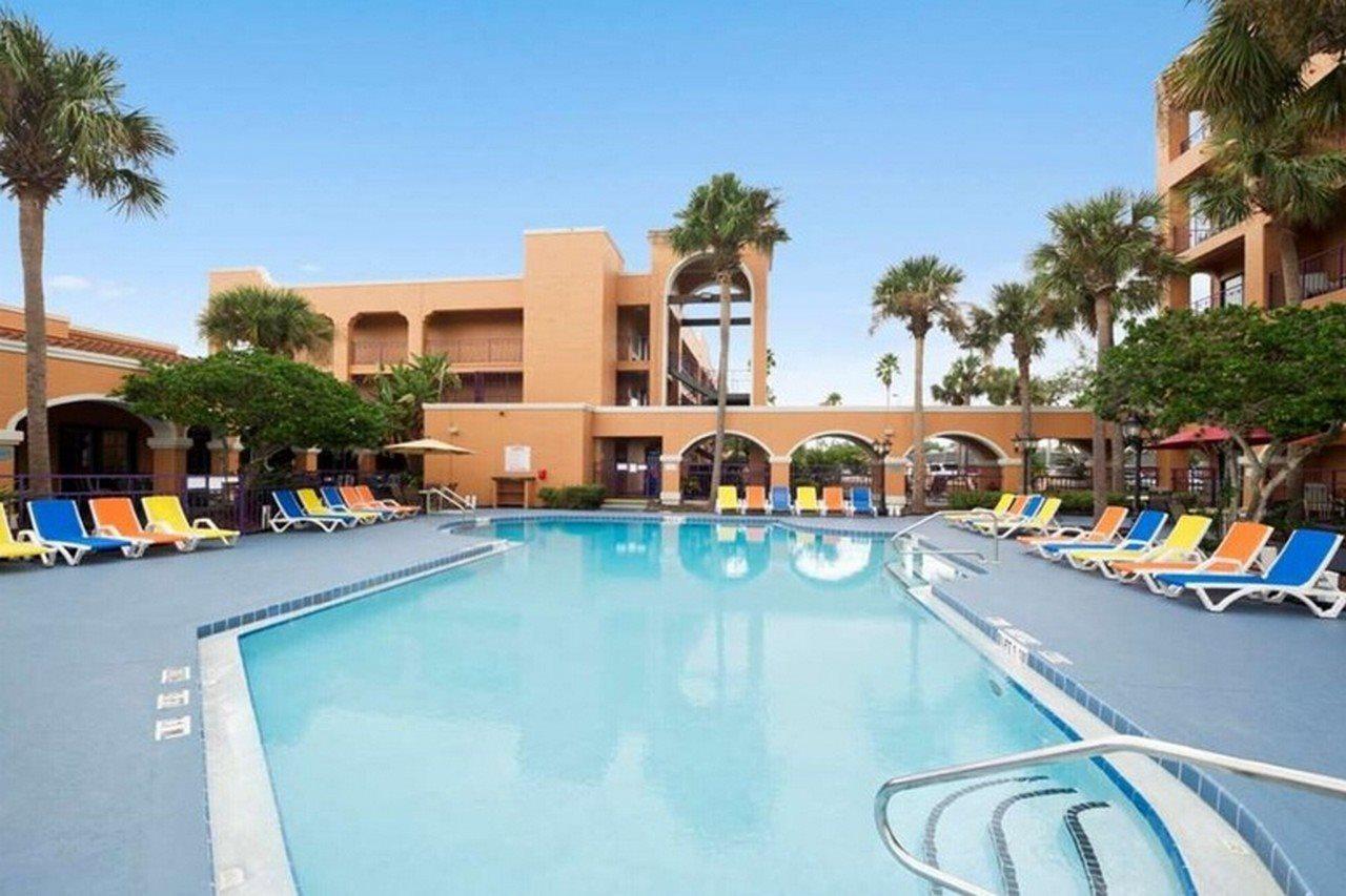 Ramada By Wyndham Kissimmee Downtown Hotel Kültér fotó