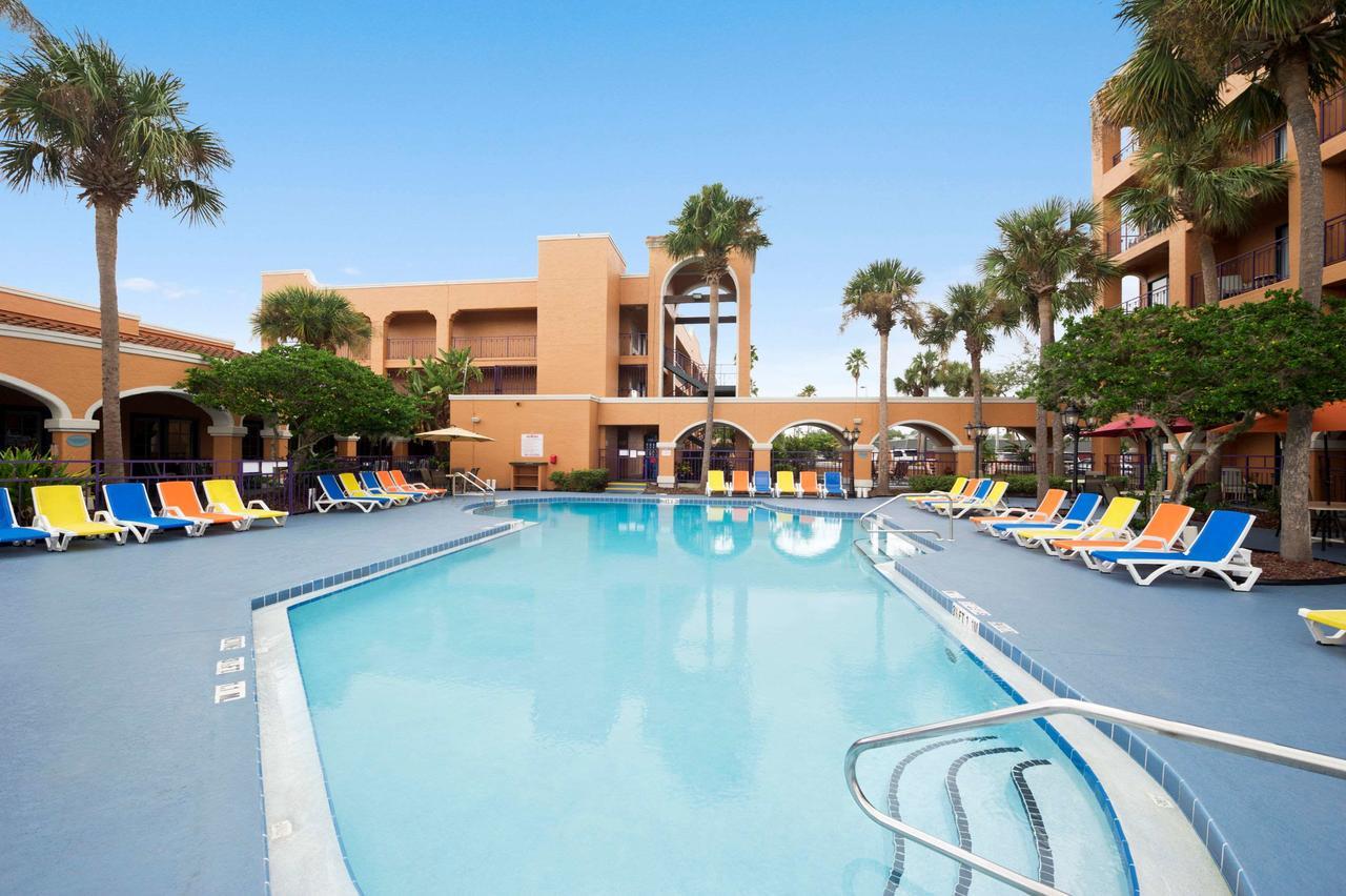Ramada By Wyndham Kissimmee Downtown Hotel Kültér fotó